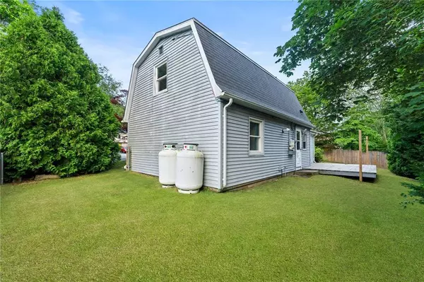 14 Michael ST, West Warwick, RI 02893