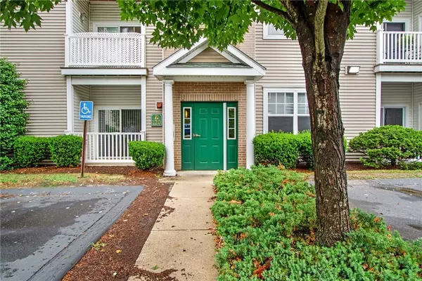 120 Mill ST #103, Woonsocket, RI 02895