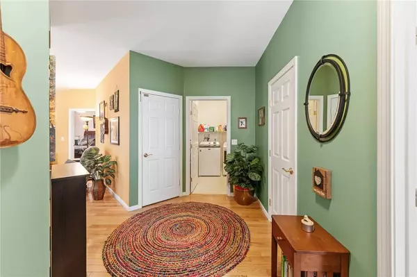 35 Andrews DR, Uxbridge, MA 01569