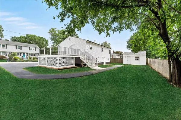 73 Ormsby AVE, Warwick, RI 02886