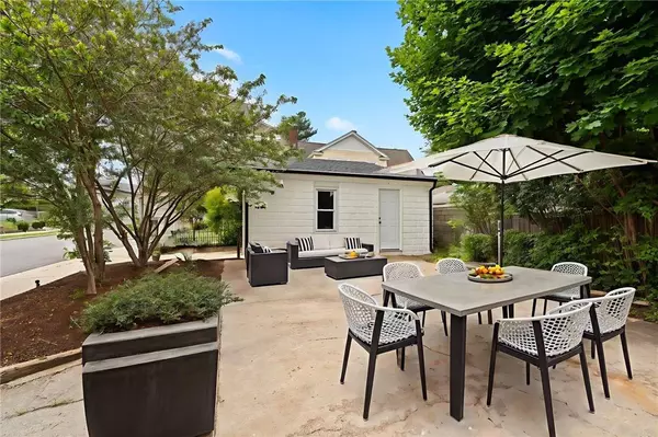 1314 Chalkstone AVE, Providence, RI 02908