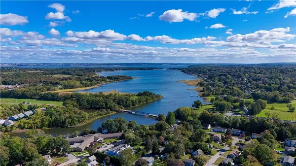 510 Child ST #303B, Warren, RI 02885