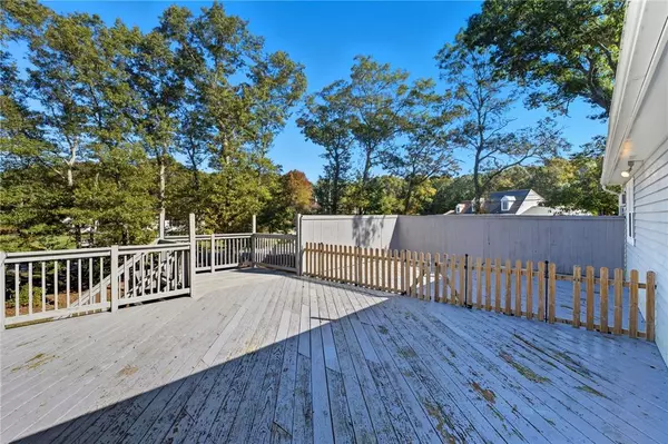 1 Nichole LN, Coventry, RI 02816