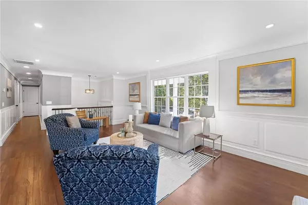 4 Shore RD, Westerly, RI 02891