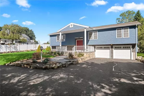 4 Shore RD, Westerly, RI 02891