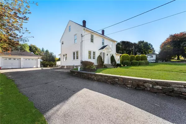 784 Victory HWY, North Smithfield, RI 02896