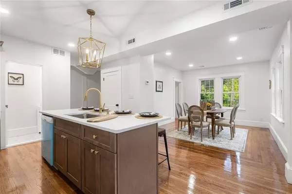 784 Victory HWY, North Smithfield, RI 02896