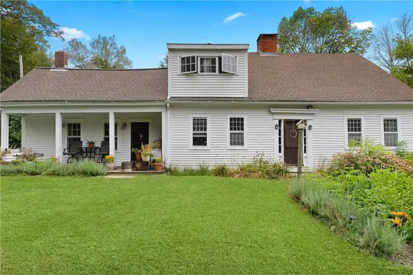 16 Burgess RD, Foster, RI 02825