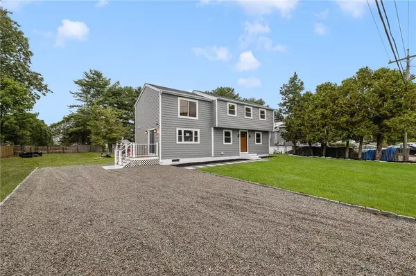 63 Aspen RD, South Kingstown, RI 02879