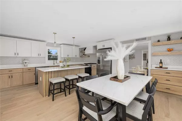 63 Aspen RD, South Kingstown, RI 02879