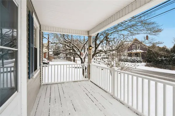 124 Ferris AVE, East Providence, RI 02916