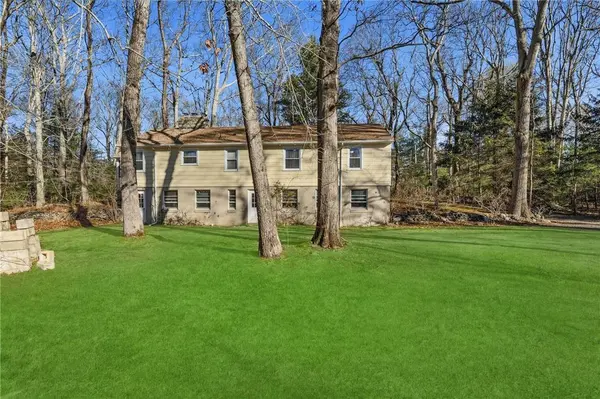 100 Forge RD, North Kingstown, RI 02852