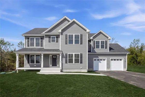 33 Cassidy TRL, Coventry, RI 02816