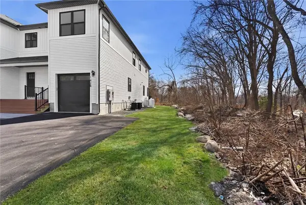 142 Fisher ST #B, Attleboro, MA 02703