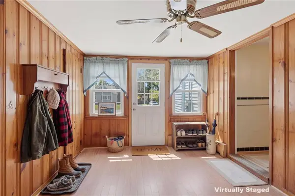 15 Valley View DR, Cumberland, RI 02864