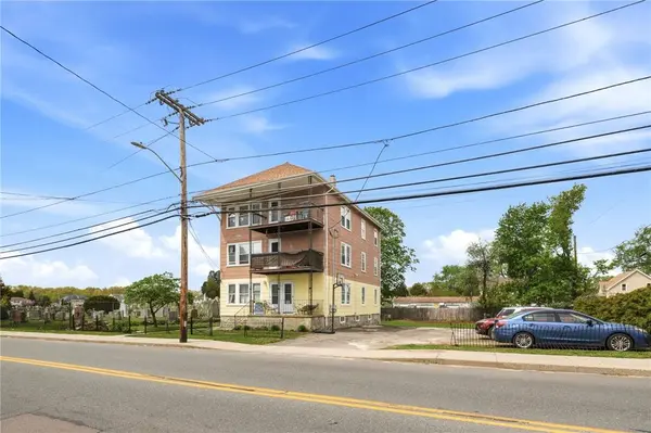 612 Rathbun ST, Blackstone, MA 01504