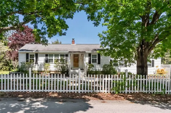 46 Kenyon School RD, Richmond, RI 02836