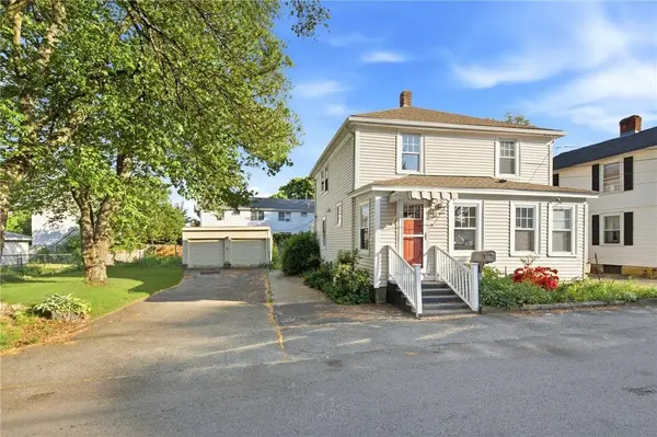 78 Cedar ST, Johnston, RI 02919