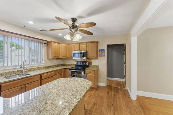 81 Rushmore AVE, Providence, RI 02909