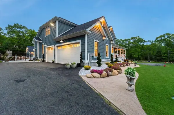 120 Stubble Brook RD, West Greenwich, RI 02817
