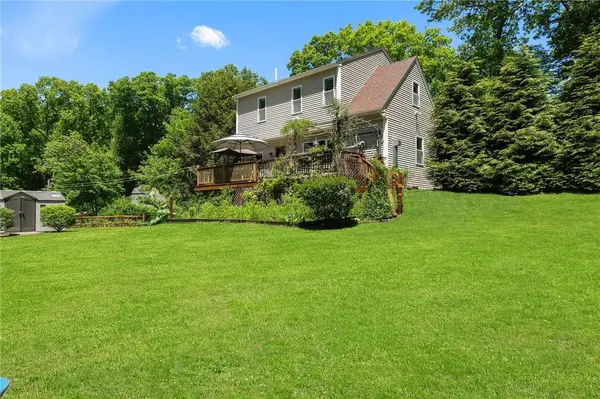 193 Lake Washington DR, Glocester, RI 02814