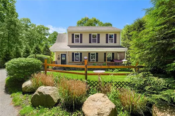 193 Lake Washington DR, Glocester, RI 02814