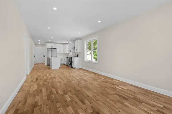 129 Briggs ST, Providence, RI 02905