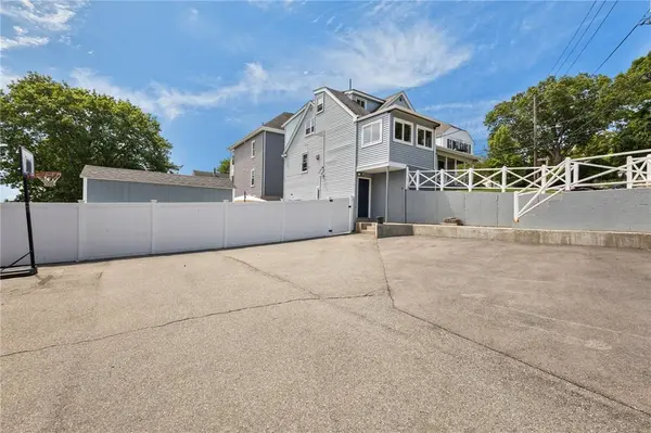 154 Mount Saint Charles AVE, Woonsocket, RI 02895
