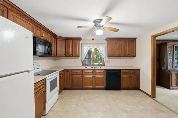 9 Katherine RD, Woonsocket, RI 02895