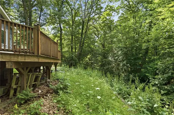 48 Waterman Lake DR, Glocester, RI 02814