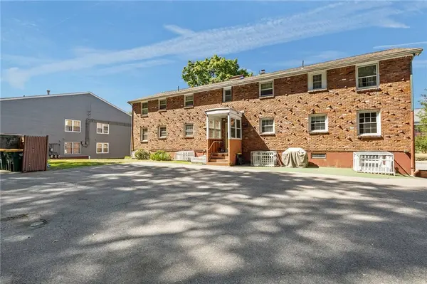 339 Privilege ST, Woonsocket, RI 02895