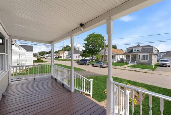 113 Warwick RD, Pawtucket, RI 02861
