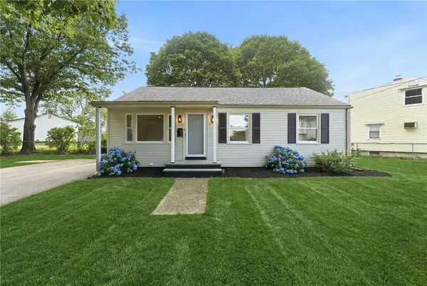 28 Plain ST, East Providence, RI 02916