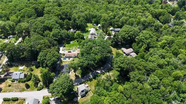 0 Waterman Lake DR, Glocester, RI 02814
