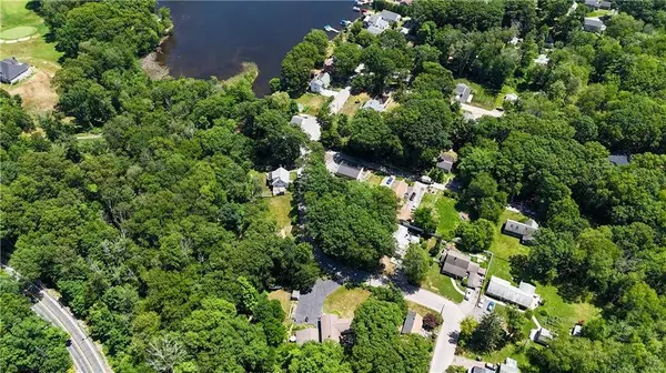 0 Waterman Lake DR, Glocester, RI 02814