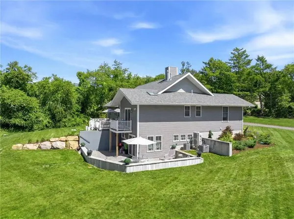 685 Curtis Corner RD, South Kingstown, RI 02879