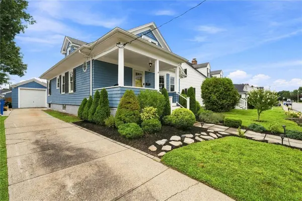55 Friendly RD, Cranston, RI 02910