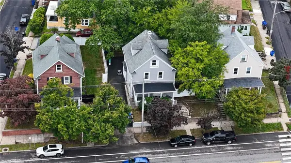1059 Narragansett BLVD