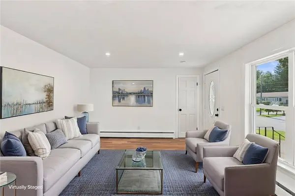 62 Drybrook RD, Warwick, RI 02889