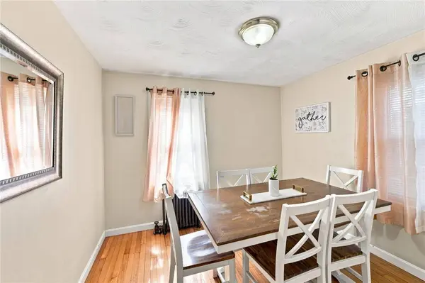 70 Overland AVE, Cranston, RI 02910