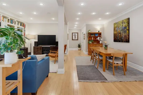 1200 Richardson St ##1, Victoria, BC V8V 2E1