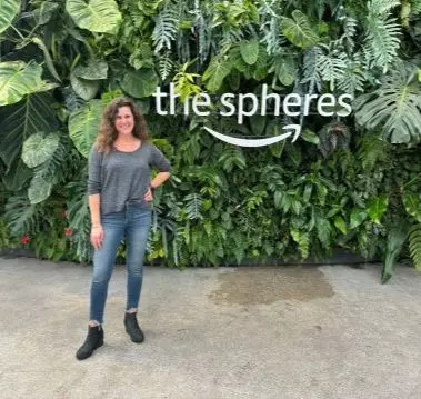 Beth at the Spheres