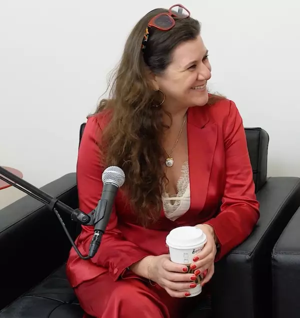 Beth & Gina Podcast Header