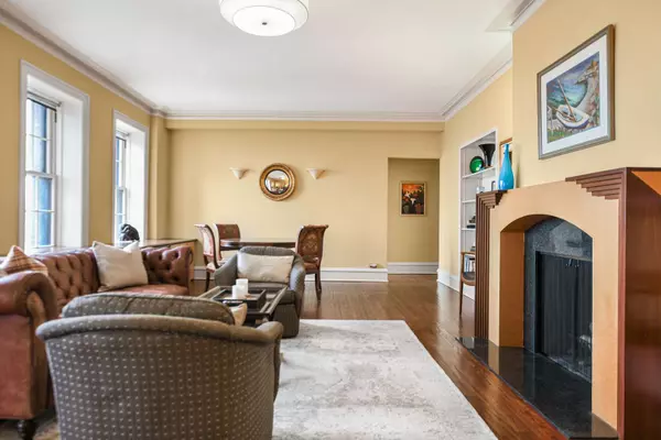 2600 N Lakeview AVE #7E, Chicago, IL 60614