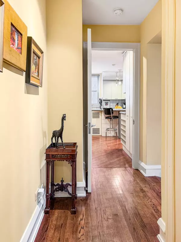 2600 N Lakeview AVE #7E, Chicago, IL 60614