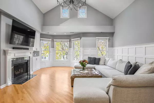 1437 W Henderson ST #3, Chicago, IL 60657