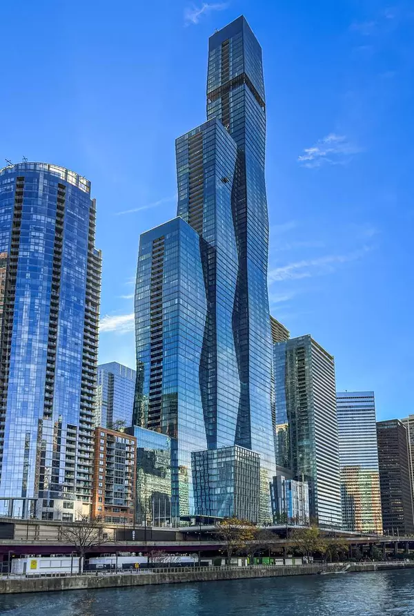 363 E Wacker DR #6306, Chicago, IL 60601
