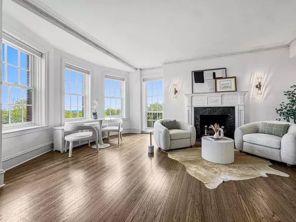 2608 N Lakeview AVE #7A, Chicago, IL 60614