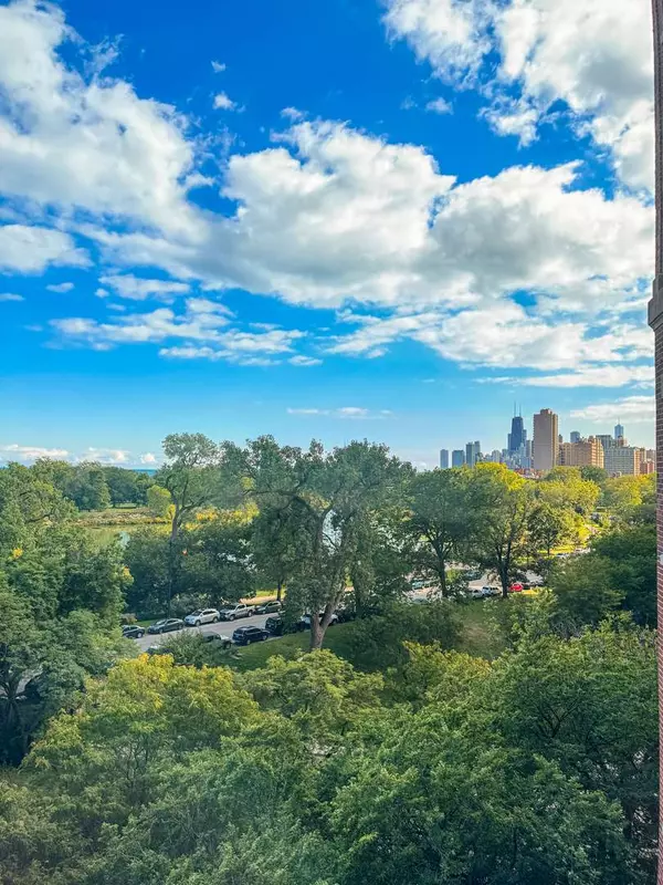 2608 N Lakeview AVE #7A, Chicago, IL 60614