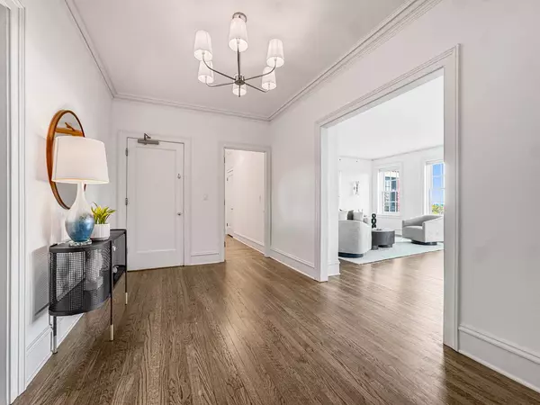 2608 N Lakeview AVE #7A, Chicago, IL 60614